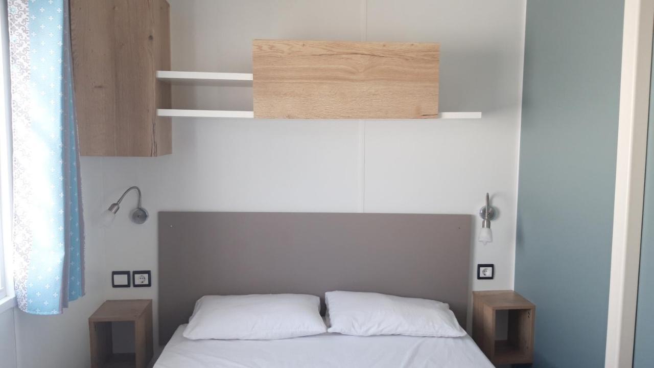 Mobilhome 6 A 8 Personnes Canet-en-Roussillon Exterior photo